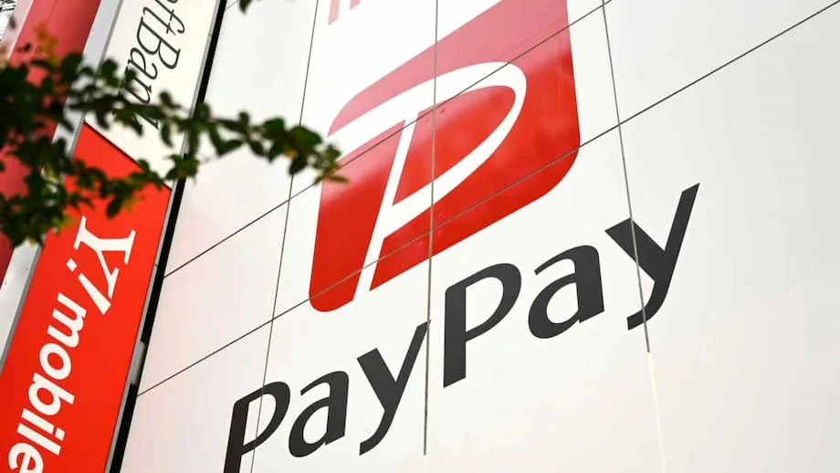சீனப் பயணிகள் ஜப்பான் முழுவதும் பணம் செலுத்த PayPay, WeChat Pay கூட்டணி