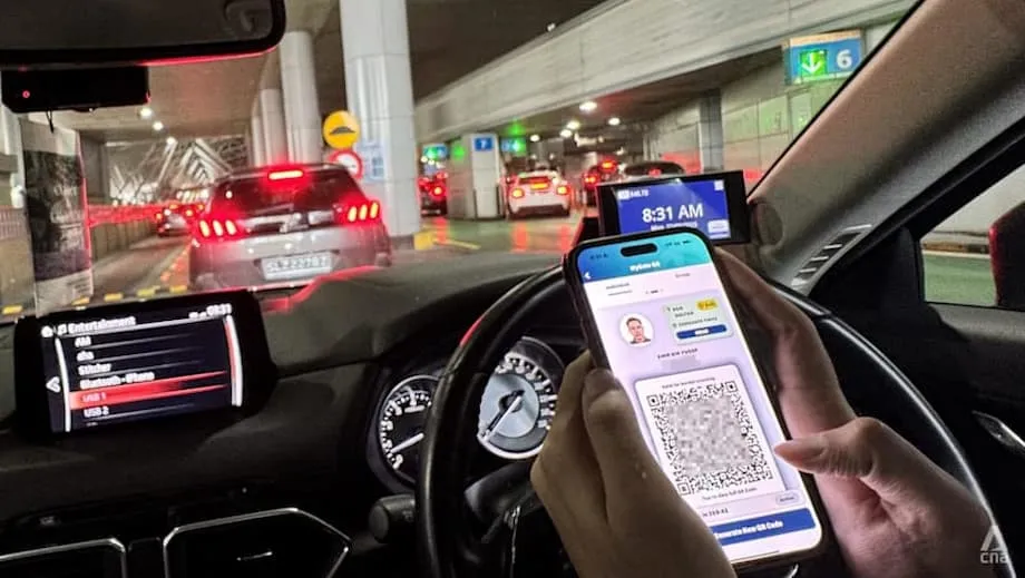 ஜோகூர் தரைவழி சோதனைச் சாவடிகளில் மலேசியாவின் QR குறியீட்டு குடிவரவு அனுமதி சோதனை