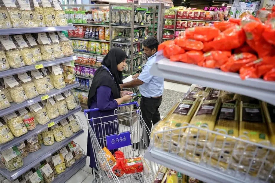 3,000 பொருட்கள் மற்றும் தீவு முழுவதும் விநியோகத்துடன் ஆன்லைனில் களமிறங்கிய முஸ்தஃபா சென்டர்