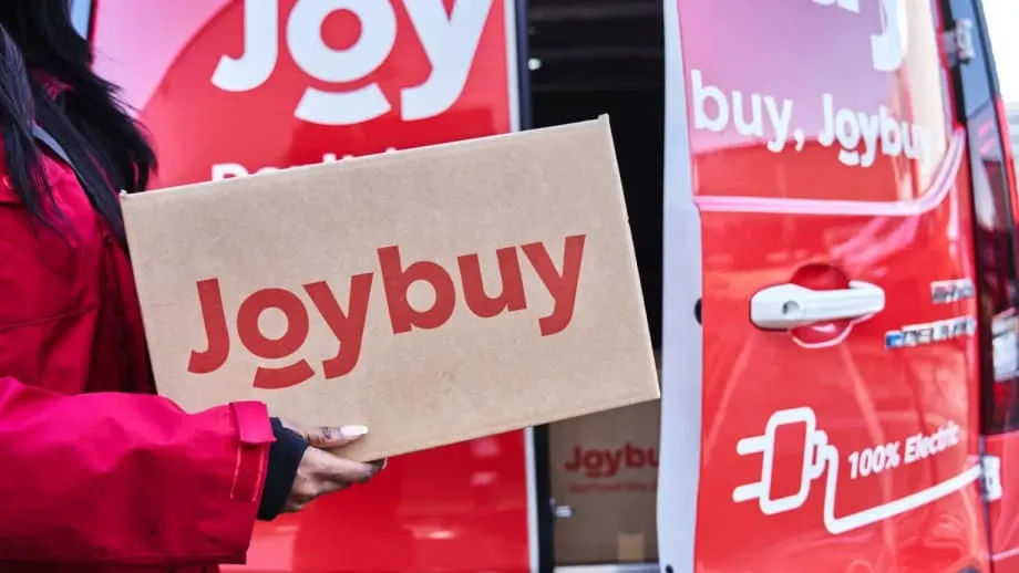 சீனாவின் JD.com, அமேசானுக்குப் போட்டியாக அதே நாளில் விநியோகம் செய்யும் Joybuy-ஐ இங்கிலாந்தில் அறிமுகப்படுத்தியது