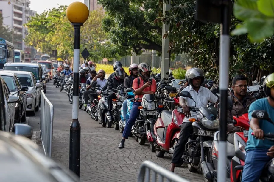 ஆசியாவின் எரிசக்தி நெருக்கடி மேலாண்மை: ஈரான் போர் கண்டம் முழுவதும் சிக்கன நடவடிக்கைகளைத் தூண்டியது
