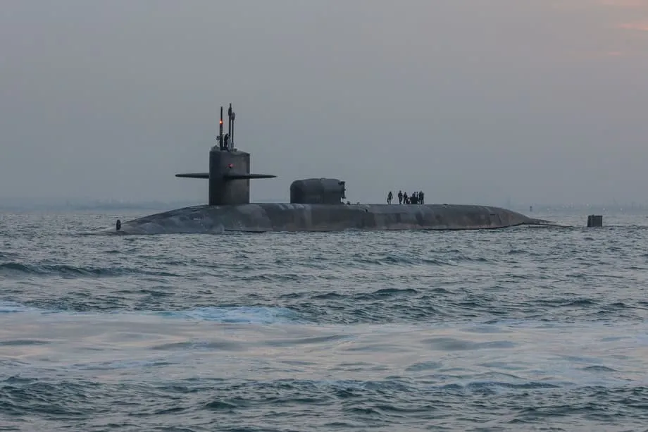 ஓஹியோ ஏவுகணை நீர்மூழ்கிக் கப்பல்கள் ஓய்வுபெறுவதால் ஏற்படும் இடைவெளியை நிரப்பும் விர்ஜீனியா வகை நீர்மூழ்கிக் கப்பல்கள்